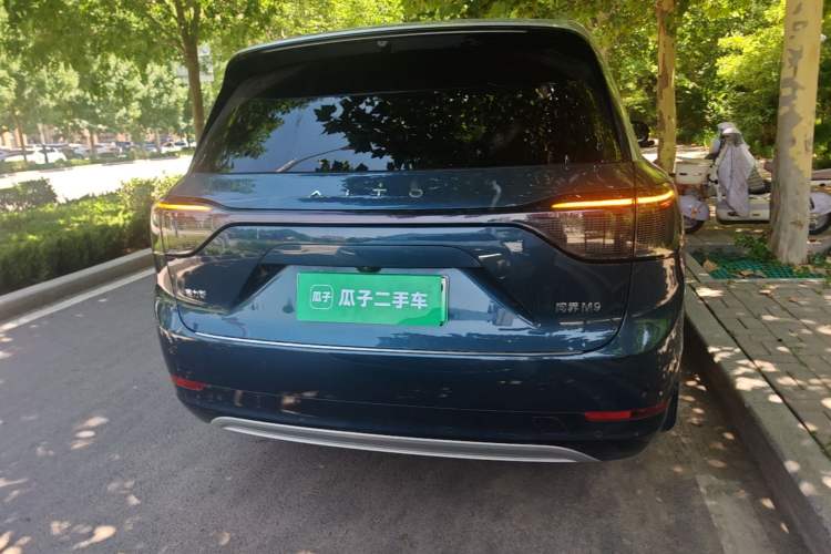 Used Hima AITO M9 2024 Range-Extended Ultra Version 42 kWh 6-Seater Model Rear