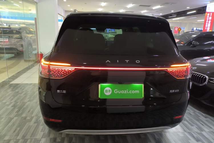 Used Hima AITO M9 2024 Range-Extended Ultra Version 52 kWh 6-Seater Model Rear