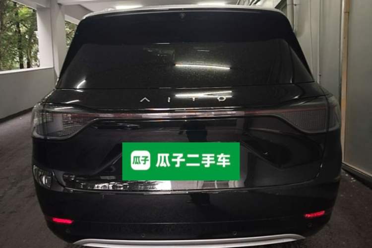 Used Hima AITO M9 2024 Range-Extended Ultra Version 52 kWh 5-Seater Model Rear