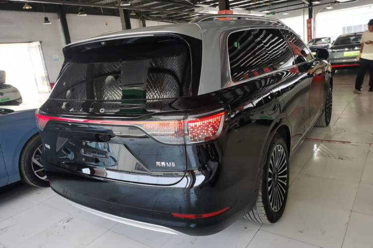 Used Hima AITO M9 2024 Range-Extended Ultra Version 42 kWh 6-Seater Model Rear Right 45 Deg