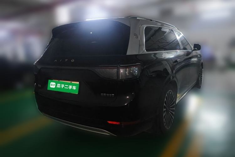 Used Hima AITO M9 2024 All-Electric Ultra Version 100 kWh 6-Seater Model Rear Right 45 Deg