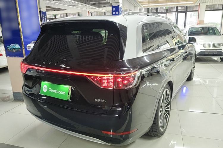 Used Hima AITO M9 2024 Range-Extended Ultra Version 42 kWh 6-Seater Model Rear Right 45 Deg