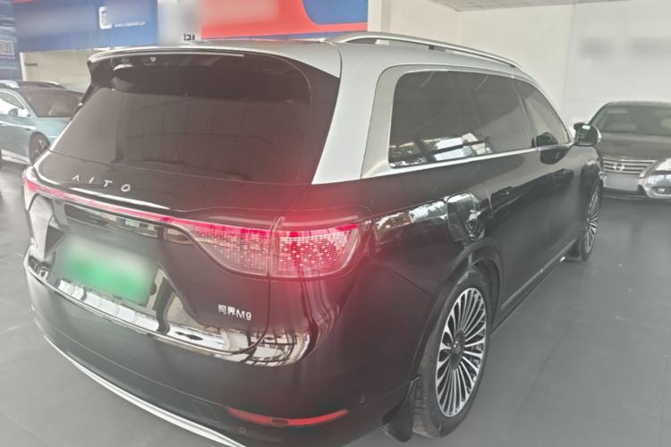 Used Hima AITO M9 2024 Range-Extended Ultra Version 42 kWh 6-Seater Model Rear Right 45 Deg