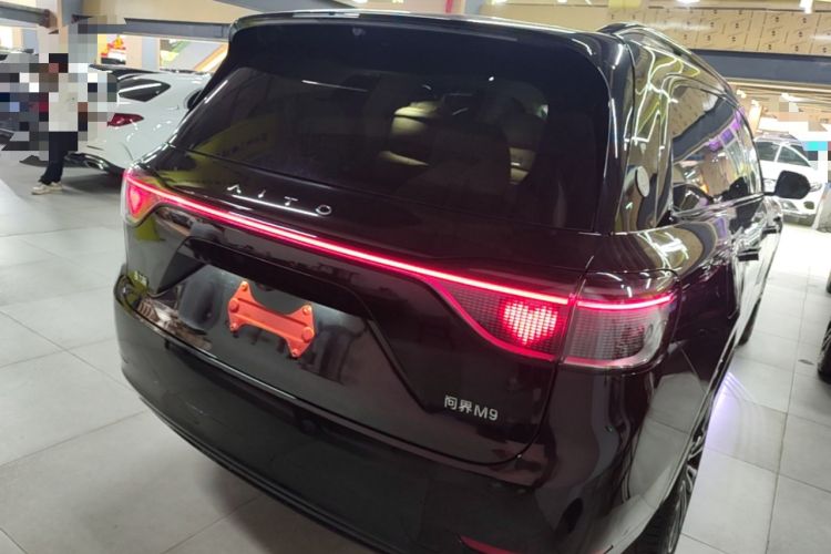 Used Hima AITO M9 2024 Range-Extended Ultra Version 52 kWh 6-Seater Model Rear Right 45 Deg
