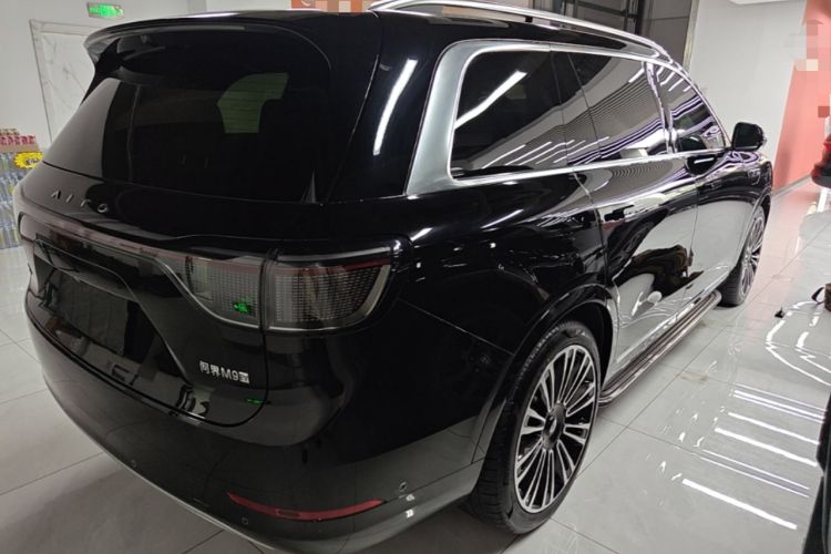 Used Hima AITO M9 2024 All-Electric Ultra Version 100 kWh 6-Seater Model Rear Right 45 Deg