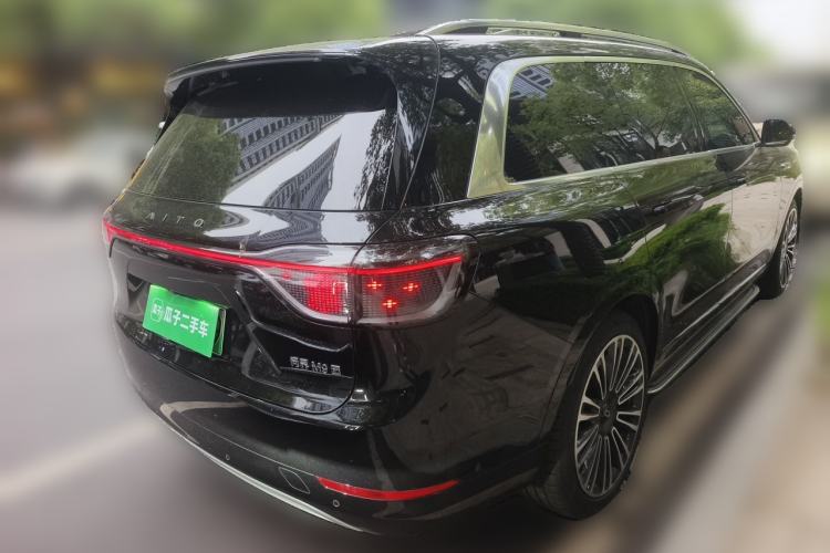 Used Hima AITO M9 2024 All-Electric Ultra Version 100 kWh 6-Seater Model Rear Right 45 Deg