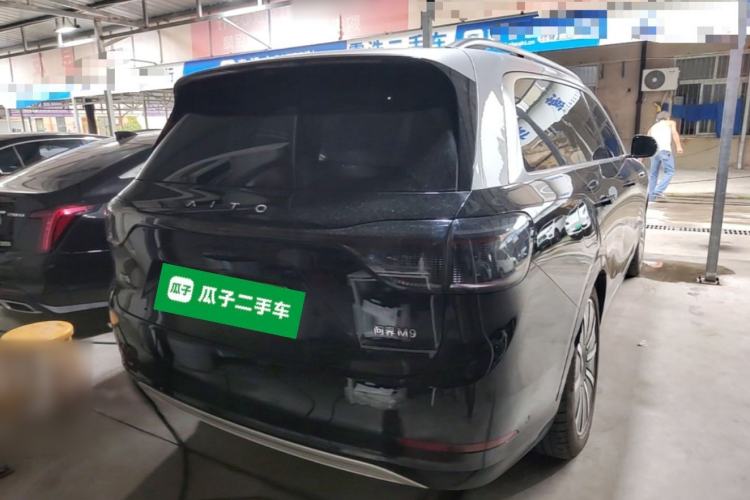 Used Hima AITO M9 2024 Range-Extended Ultra Version 52 kWh 6-Seater Model Rear Right 45 Deg