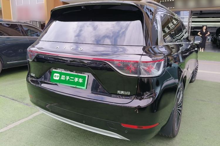 Used Hima AITO M9 2024 Range-Extended Ultra Version 52 kWh 6-Seater Model Rear Right 45 Deg