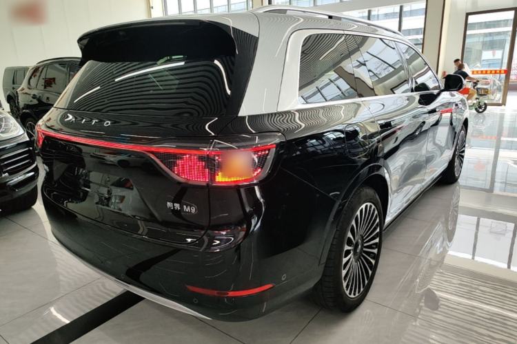 Used Hima AITO M9 2024 Range-Extended Ultra Version 52 kWh 5-Seater Model Rear Right 45 Deg