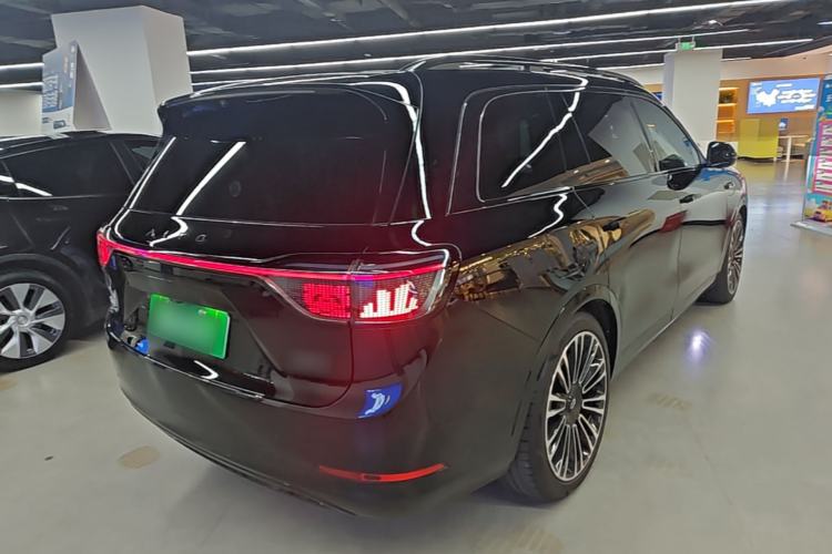 Used Hima AITO M9 2024 Range-Extended Ultra Version 52 kWh 6-Seater Model Rear Right 45 Deg