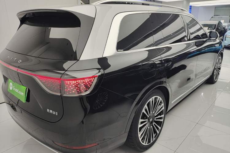 Used Hima AITO M9 2024 Range-Extended Ultra Version 42 kWh 6-Seater Model Rear Right 45 Deg