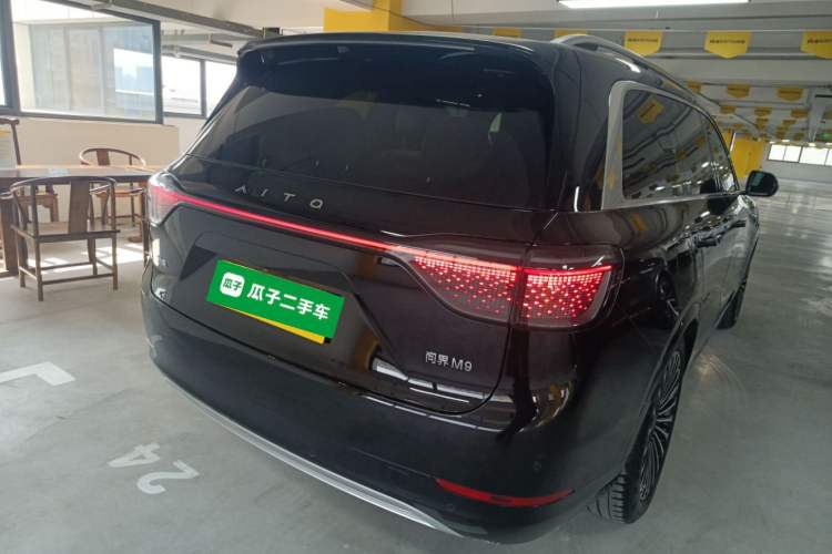 Used Hima AITO M9 2024 Range-Extended Ultra Version 52 kWh 6-Seater Model Rear Right 45 Deg