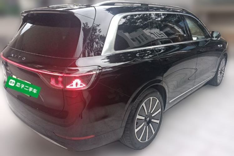 Used Hima AITO M9 2024 All-Electric Max Version 100 kWh 6-Seater Rear Right 45 Deg