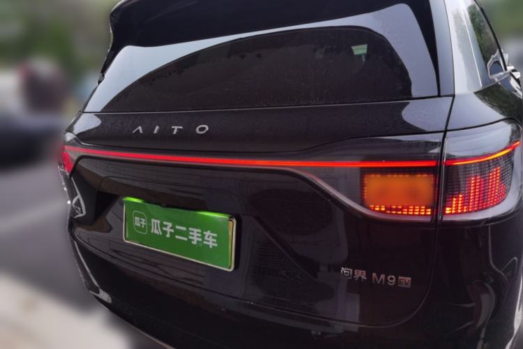Used Hima AITO M9 2024 All-Electric Ultra Version 100 kWh 6-Seater Model Rear
