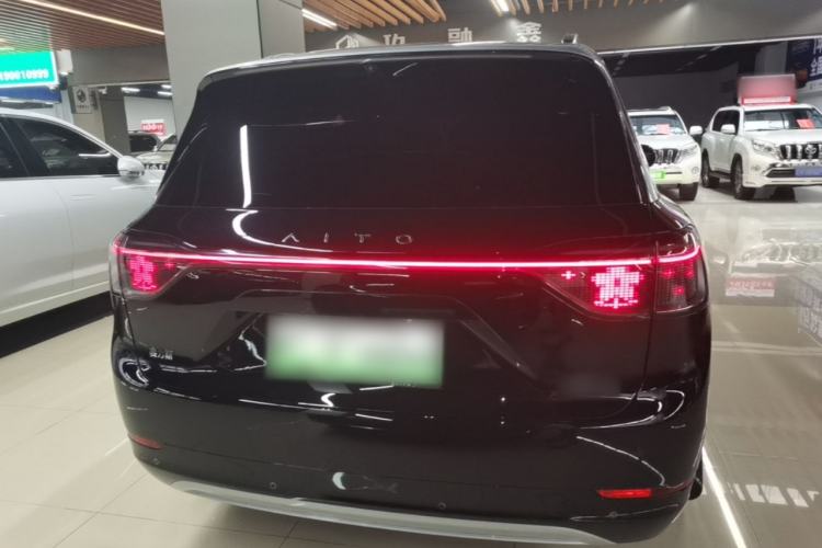 Used Hima AITO M9 2024 Range-Extended Ultra Version 42 kWh 6-Seater Model Rear