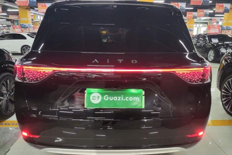 Used Hima AITO M9 2024 Range-Extended Ultra Version 52 kWh 6-Seater Model Rear