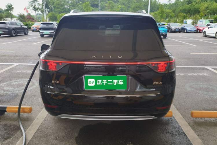 Used Hima AITO M9 2024 Range-Extended Ultra Version 52 kWh 6-Seater Model Rear