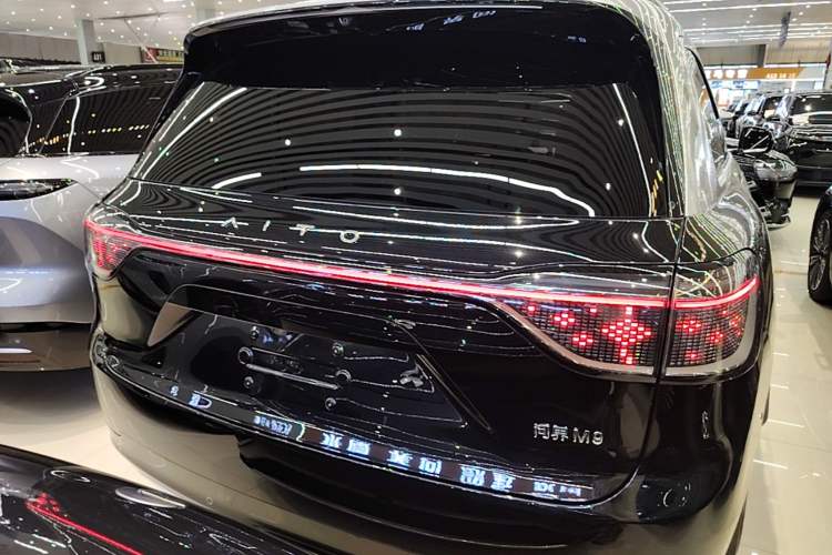 Used Hima AITO M9 2024 Range-Extended Max Edition 42 kWh 6-Seater Version Rear
