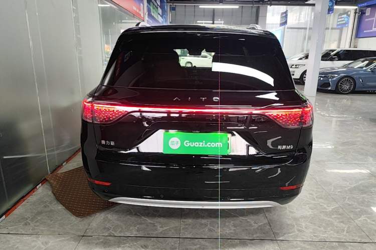 Used Hima AITO M9 2024 Range-Extended Ultra Version 42 kWh 6-Seater Model Rear