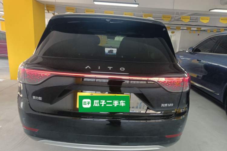 Used Hima AITO M9 2024 Range-Extended Ultra Version 52 kWh 6-Seater Model Rear