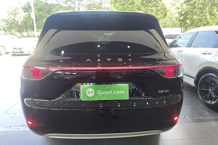 Used Hima AITO M9 2024 Range-Extended Ultra Version 42 kWh 6-Seater Model Rear
