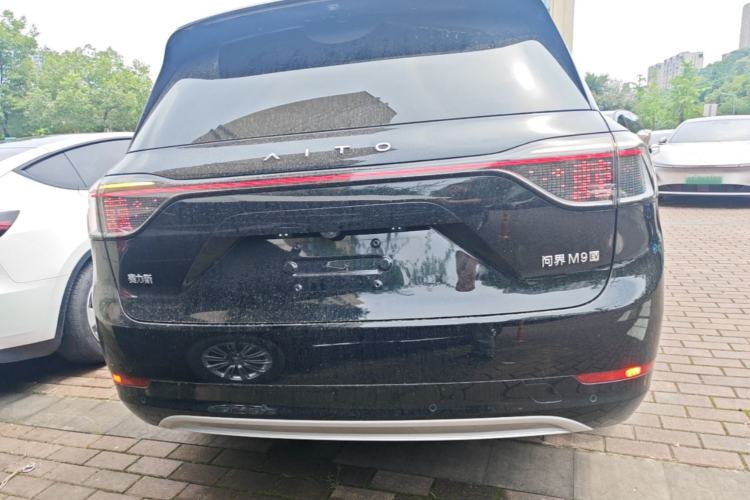 Used Hima AITO M9 2024 All-Electric Ultra Version 100 kWh 6-Seater Model Rear