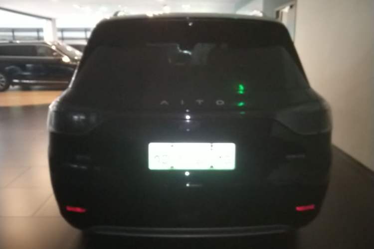 Used Hima AITO M9 2024 Range-Extended Ultra Version 52 kWh 6-Seater Model Rear