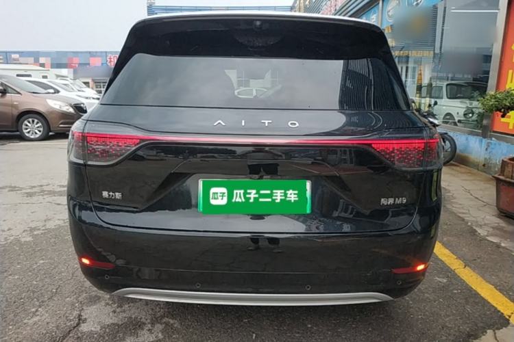 Used Hima AITO M9 2024 Range-Extended Ultra Version 42 kWh 6-Seater Model Rear