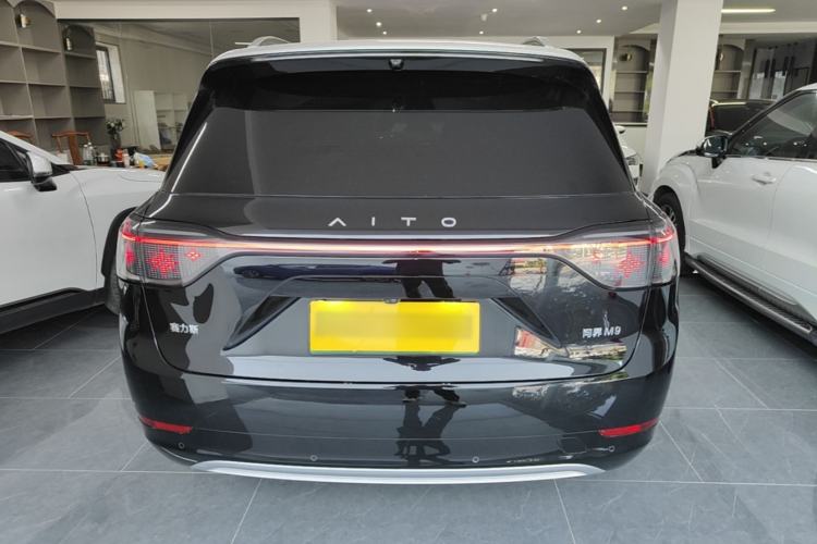 Used Hima AITO M9 2024 Range-Extended Ultra Version 42 kWh 6-Seater Model Rear