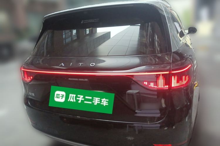 Used Hima AITO M9 2024 Range-Extended Ultra Version 42 kWh 6-Seater Model Rear