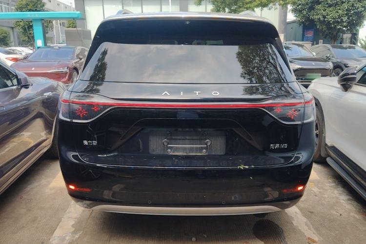 Used Hima AITO M9 2024 Range-Extended Ultra Version 42 kWh 6-Seater Model Rear