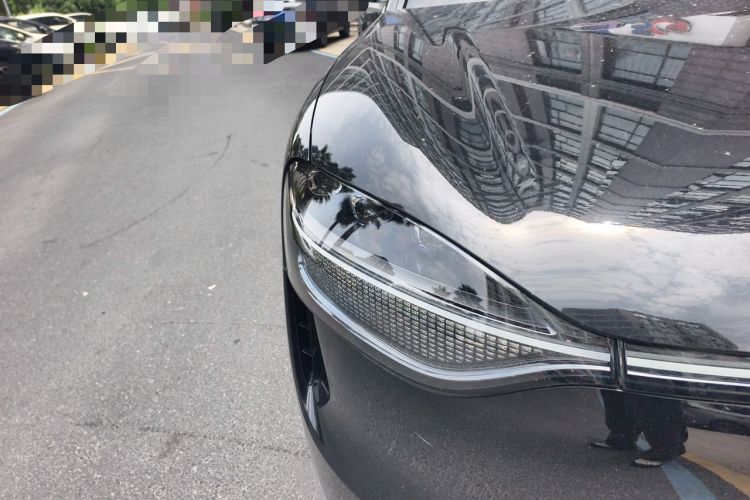 Used Hima AITO M9 2024 Range-Extended Max Edition 52 kWh 6-Seater Version Right Front Headlight