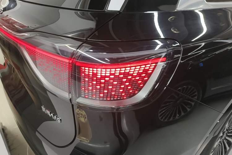 Used Hima AITO M9 2024 Range-Extended Max Edition 42 kWh 6-Seater Version Right Rear Taillight