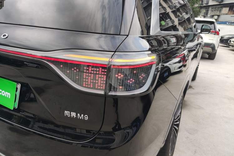 Used Hima AITO M9 2024 Range-Extended Ultra Version 42 kWh 6-Seater Model Right Rear Taillight