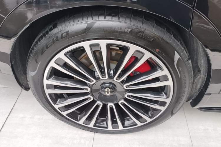 Used Hima AITO M9 2024 Range-Extended Ultra Version 42 kWh 6-Seater Model Right Rear Wheel Hub