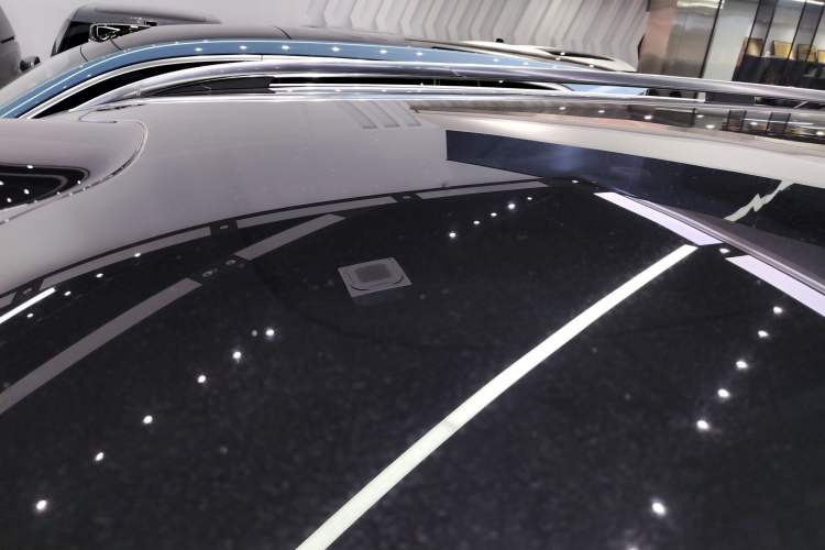 Used Hima AITO M9 2024 All-Electric Ultra Version 100 kWh 6-Seater Model Roof