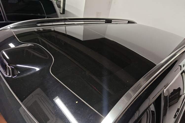 Used Hima AITO M9 2024 All-Electric Ultra Version 100 kWh 6-Seater Model Roof