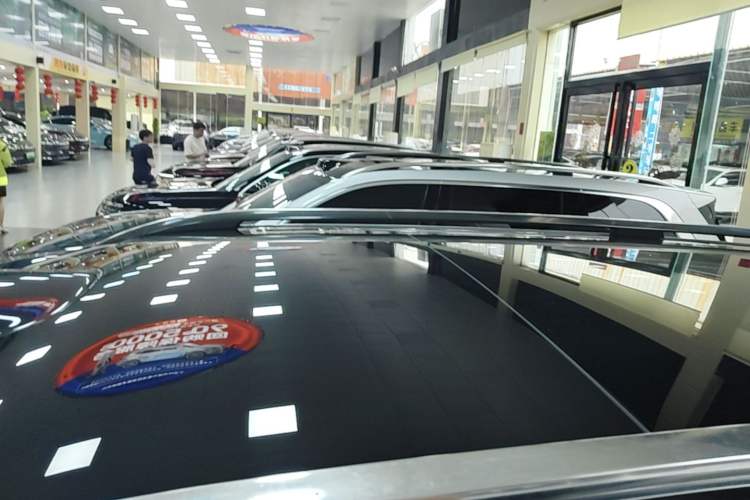 Used Hima AITO M9 2024 All-Electric Ultra Version 100 kWh 6-Seater Model Roof