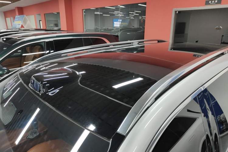 Used Hima AITO M9 2024 Range-Extended Ultra Version 42 kWh 6-Seater Model Roof