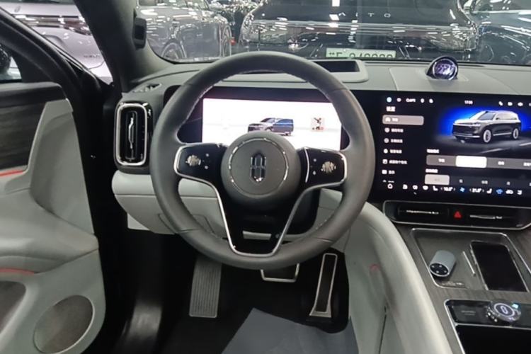 Used Hima AITO M9 2024 Range-Extended Ultra Version 52 kWh 6-Seater Model Steering Wheel