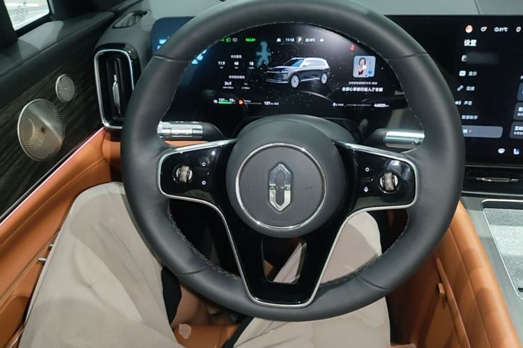 Used Hima AITO M9 2024 Range-Extended Ultra Version 42 kWh 6-Seater Model Steering Wheel