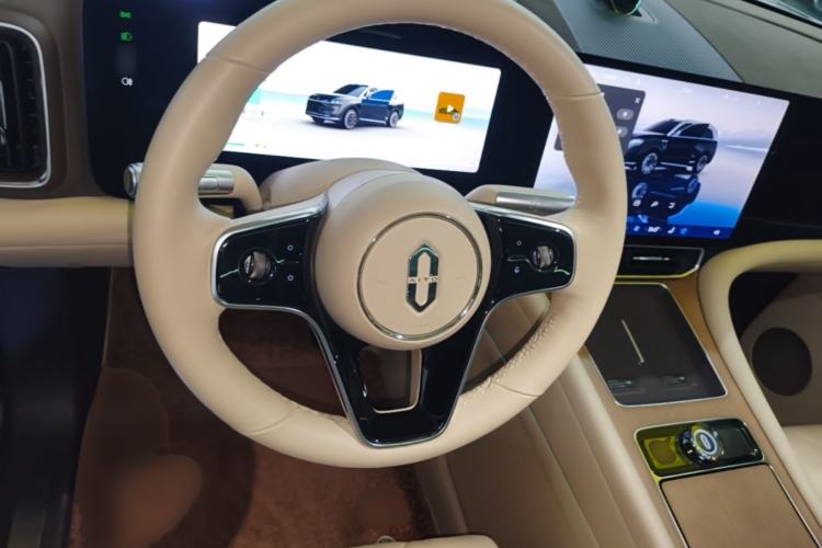 Used Hima AITO M9 2024 Range-Extended Ultra Version 42 kWh 6-Seater Model Steering Wheel