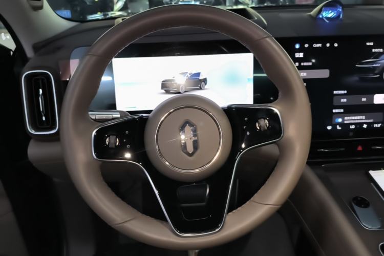 Used Hima AITO M9 2024 Range-Extended Ultra Version 52 kWh 5-Seater Model Steering Wheel