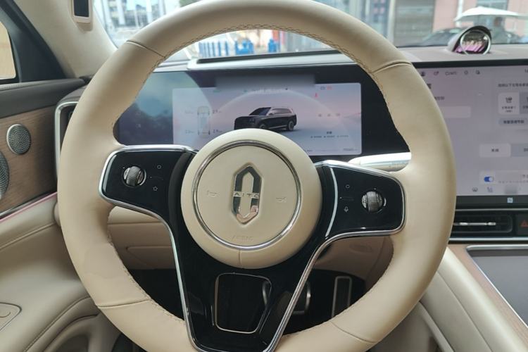 Used Hima AITO M9 2024 Range-Extended Max Edition 42 kWh 6-Seater Version Steering Wheel