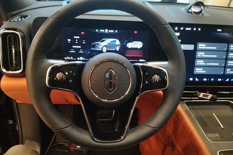 Used Hima AITO M9 2024 Range-Extended Ultra Version 42 kWh 6-Seater Model Steering Wheel