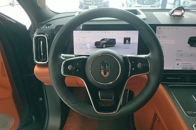 Used Hima AITO M9 2024 Range-Extended Ultra Version 42 kWh 6-Seater Model Steering Wheel