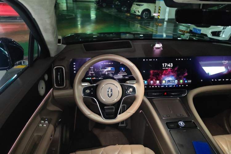 Used Hima AITO M9 2024 Range-Extended Max Edition 42 kWh 5-Seater Version Steering Wheel