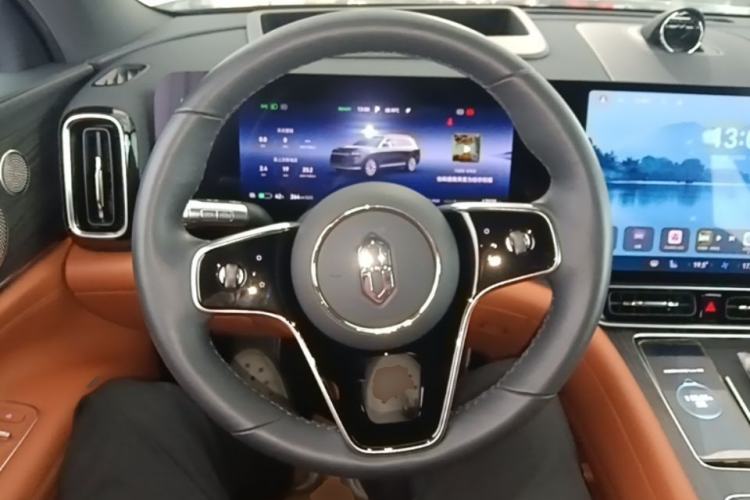 Used Hima AITO M9 2024 All-Electric Max Version 100 kWh 6-Seater Steering Wheel