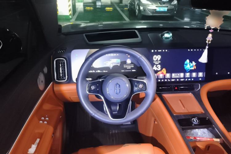 Used Hima AITO M9 2024 Range-Extended Max Edition 42 kWh 6-Seater Version Steering Wheel