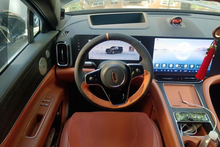 Used Hima AITO M9 2024 All-Electric Max Version 100 kWh 6-Seater Steering Wheel